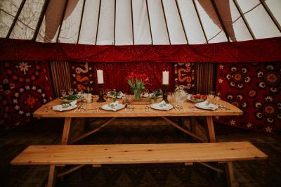 8ft banqueting table